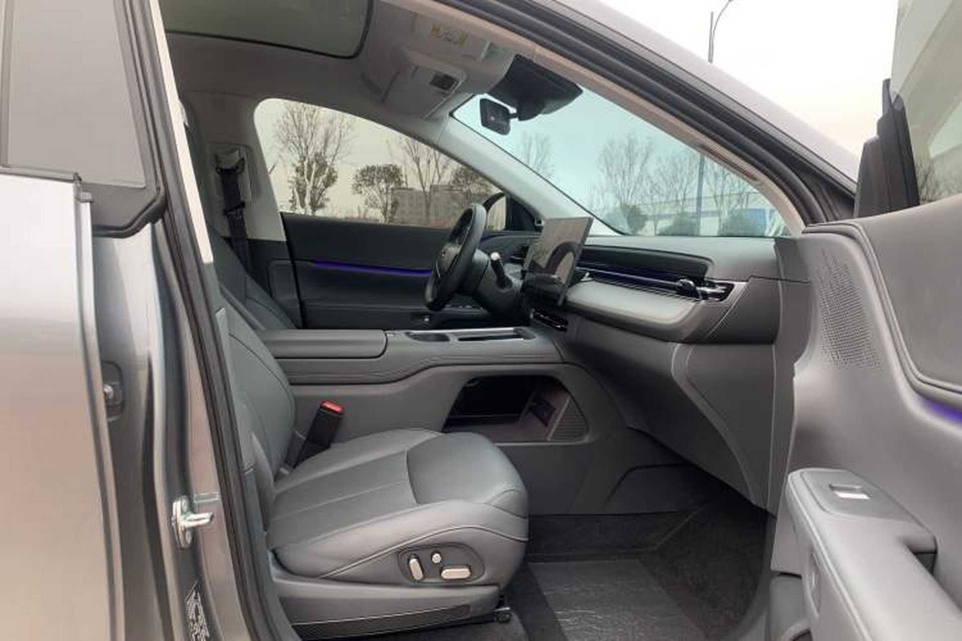 Used XPeng G6 2025 625 Long-Range Max Flagship Edition Interior 6