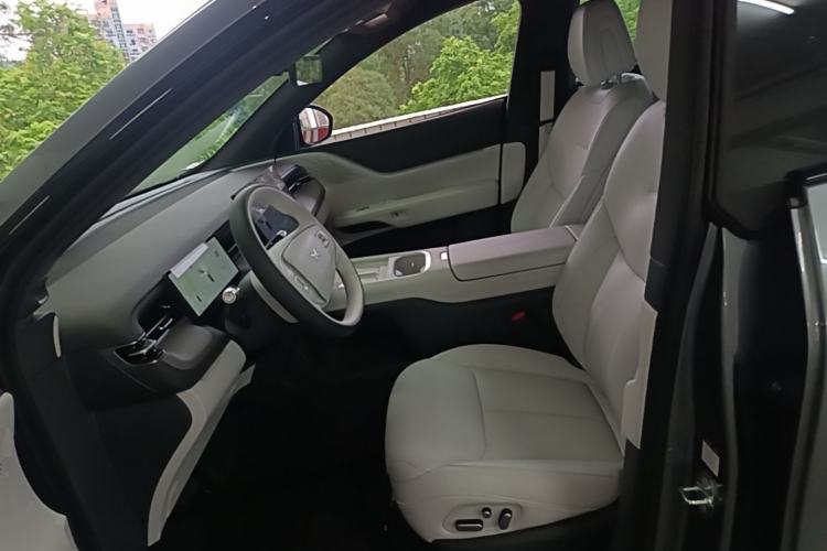 Used XPeng G6 2025 625 Long-Range Max Flagship Edition Left Front Seat