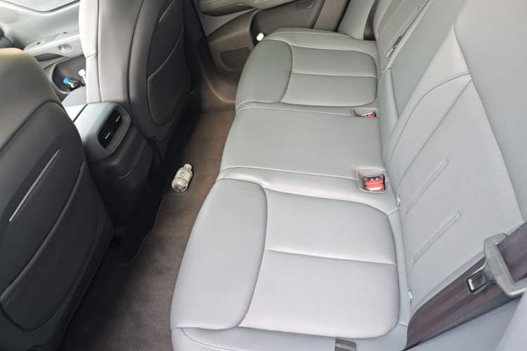 Used XPeng G6 2025 625 Long-Range Max Flagship Edition Left Rear Seat