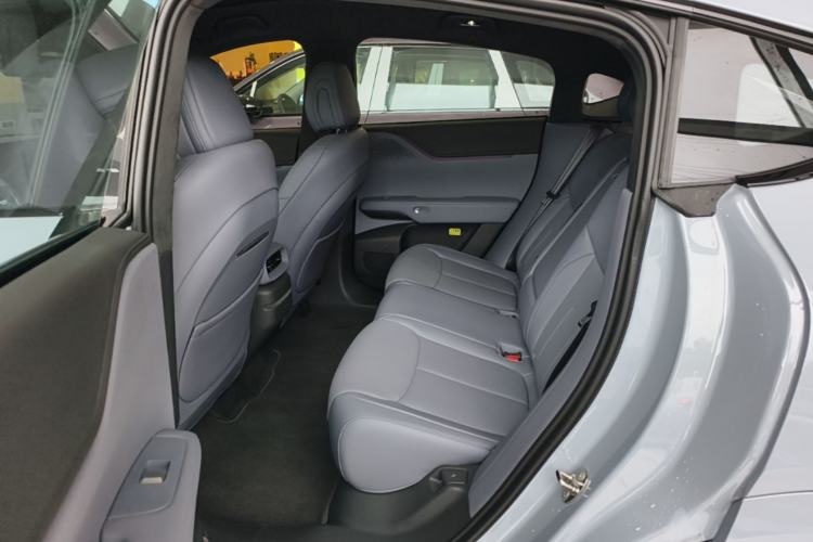 Used XPeng G6 2025 625 Long-Range Max Flagship Edition Left Rear Seat