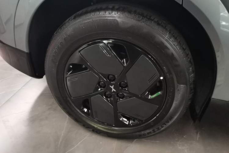 Used XPeng G6 2025 625 Long-Range Max Tech Edition Right Rear Wheel Hub