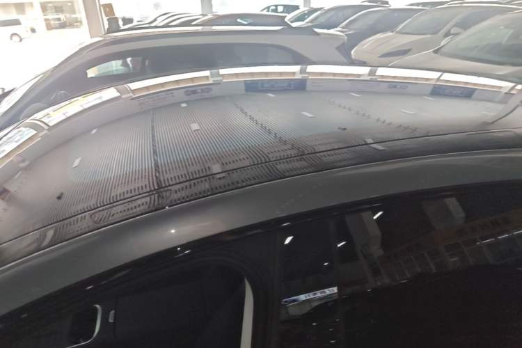 Used XPeng G6 2025 625 Long-Range Max Tech Edition Roof