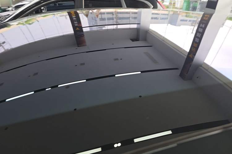 Used XPeng G6 2025 625 Long-Range Max Flagship Edition Roof