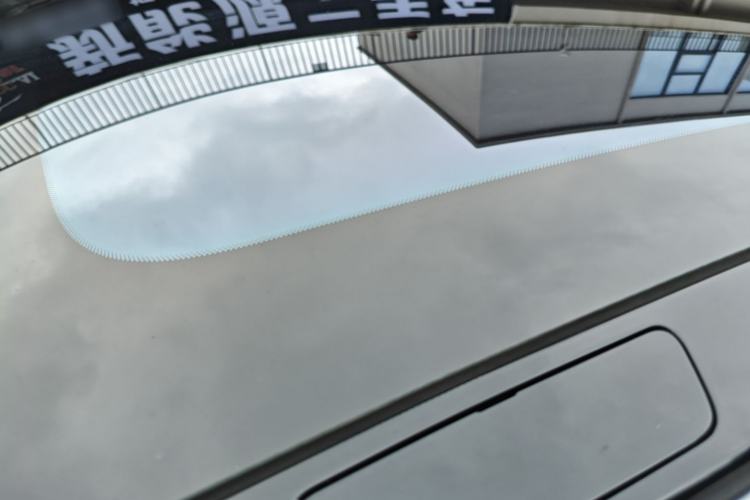 Used XPeng G6 2025 625 Long-Range Max Tech Edition Roof