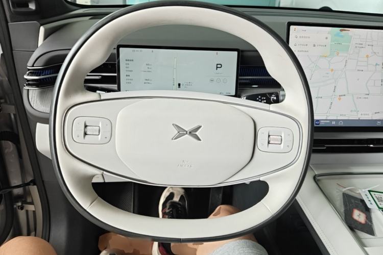 Used XPeng G6 2025 625 Long-Range Max Flagship Edition Steering Wheel