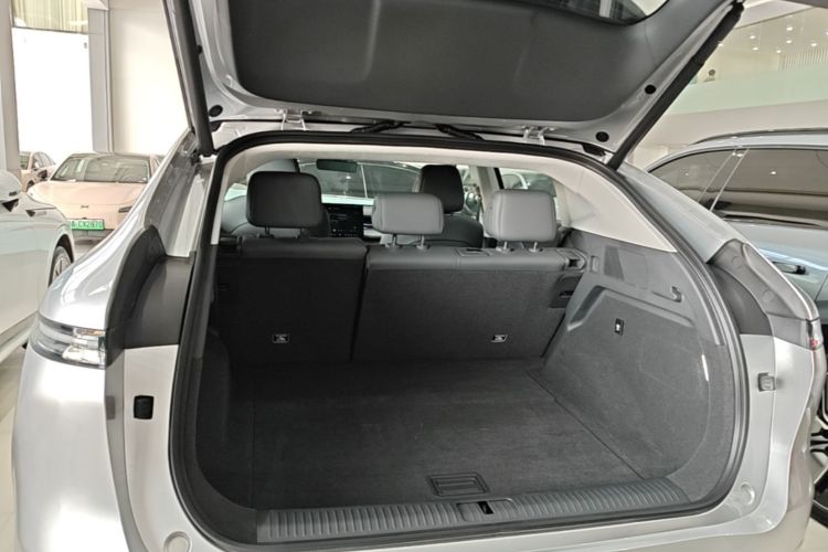 Used XPeng G6 2025 625 Long-Range Max Flagship Edition Trunk