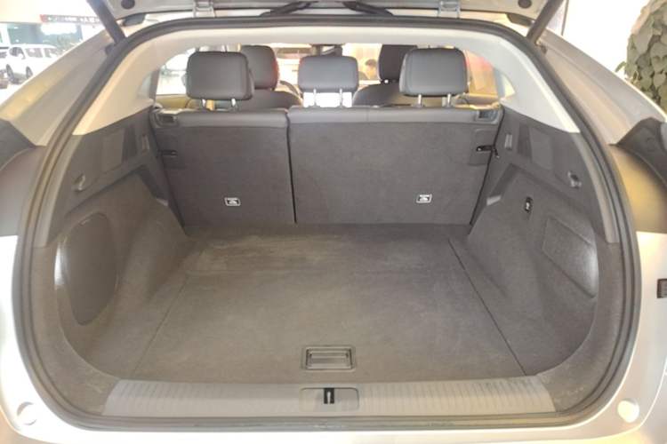 Used XPeng G6 2025 625 Long-Range Max Flagship Edition Trunk