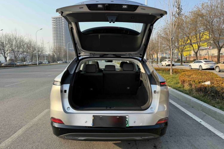 Used XPeng G6 2025 625 Long-Range Max Flagship Edition Trunk
