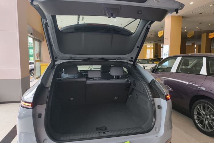 Used XPeng G6 2025 625 Long-Range Max Flagship Edition Trunk