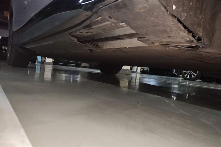 Used XPeng G6 2025 625 Long-Range Max Tech Edition Chassis Front Right