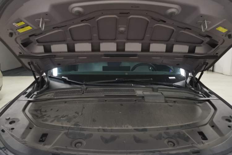 Used XPeng G6 2025 625 Long-Range Max Flagship Edition Engine Bay