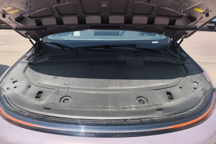 Used XPeng G6 2025 625 Long-Range Max Flagship Edition Engine Bay