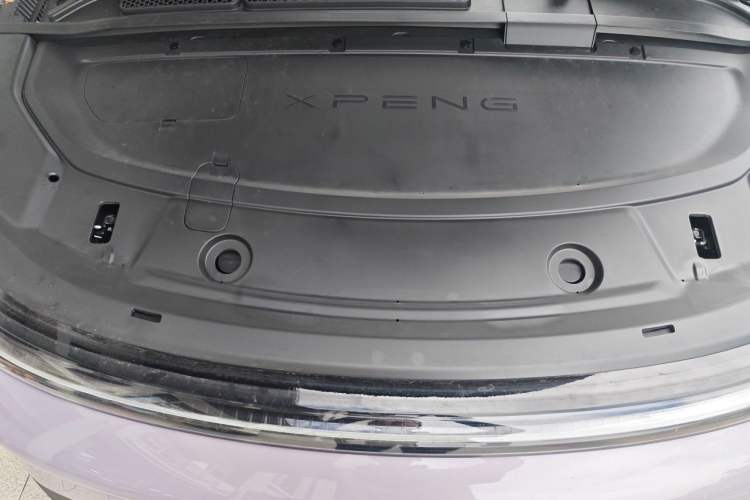 Used XPeng G6 2025 625 Long-Range Max Tech Edition Engine Bay