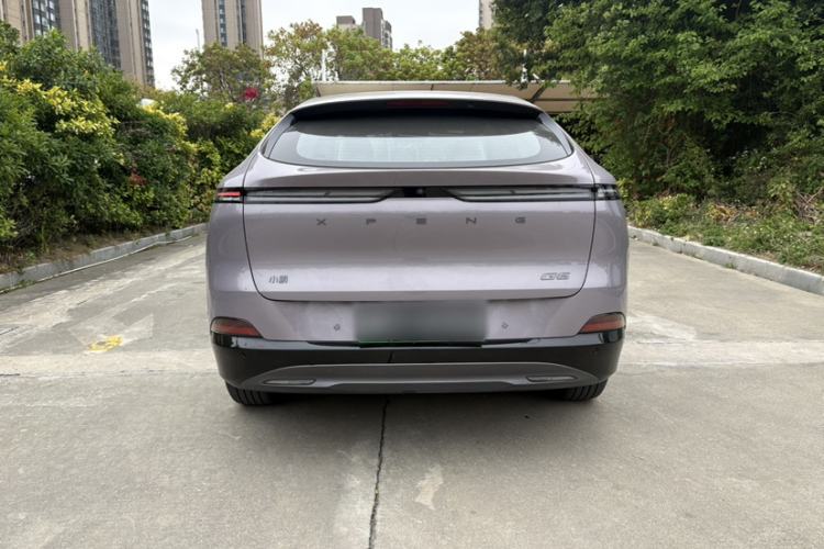 Used XPeng G6 2025 625 Long-Range Max Flagship Edition Exterior 4