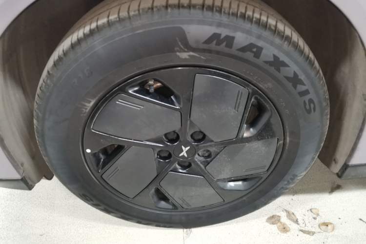 Used XPeng G6 2025 625 Long-Range Max Flagship Edition Exterior 7