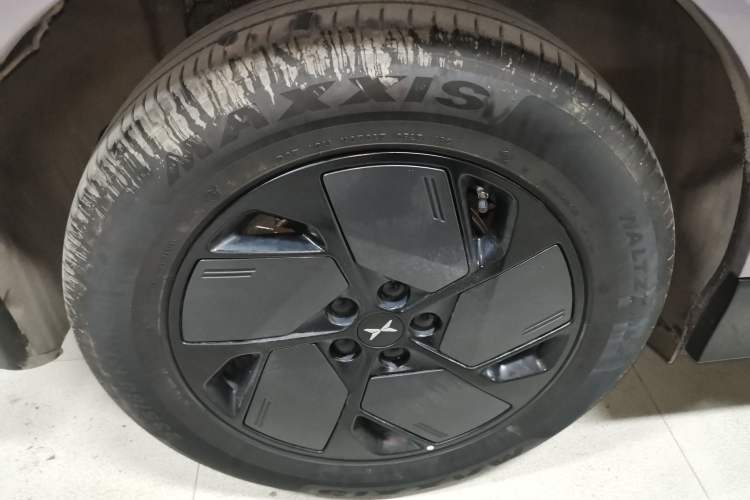Used XPeng G6 2025 625 Long-Range Max Flagship Edition Exterior 8