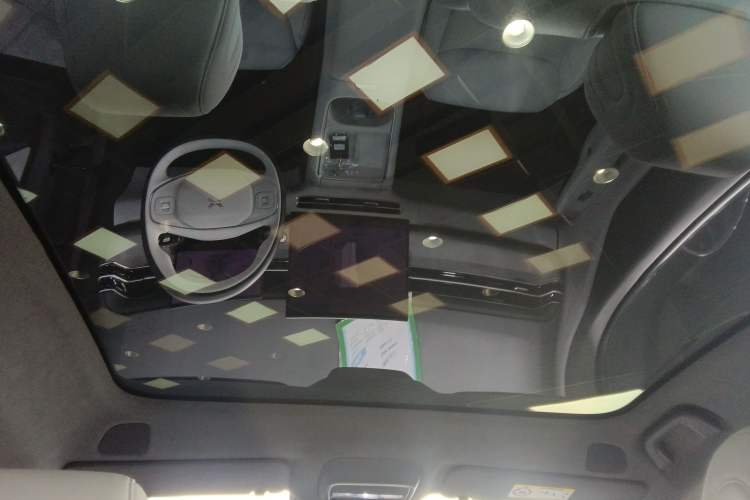 Used XPeng G6 2025 625 Long-Range Max Flagship Edition Headliner