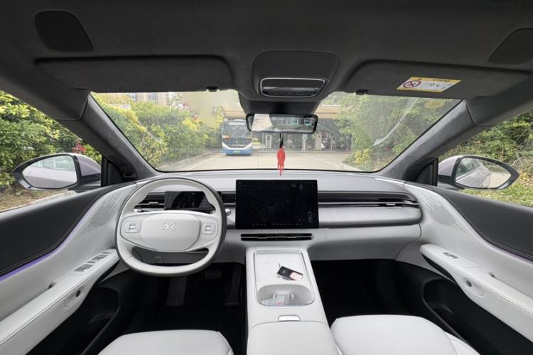 Used XPeng G6 2025 625 Long-Range Max Flagship Edition Interior 1