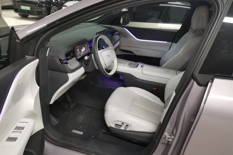 Used XPeng G6 2025 625 Long-Range Max Flagship Edition Interior 3