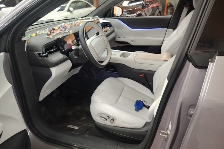 Used XPeng G6 2025 725 Ultra-Long Range Max Flagship Edition Left Front Seat