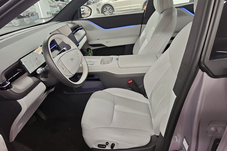 Used XPeng G6 2025 625 Long-Range Max Flagship Edition Left Front Seat