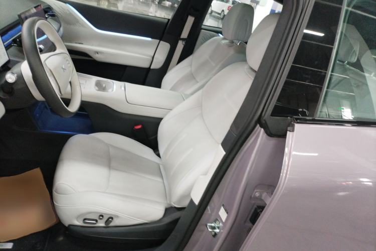 Used XPeng G6 2025 625 Long-Range Max Flagship Edition Left Front Seat