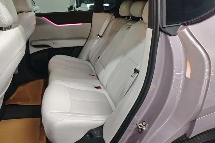Used XPeng G6 2025 625 Long-Range Max Tech Edition Left Rear Seat
