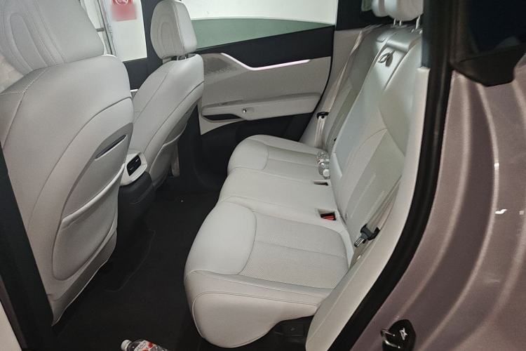 Used XPeng G6 2025 625 Long-Range Max Tech Edition Left Rear Seat