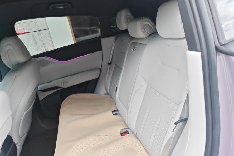 Used XPeng G6 2025 625 Long-Range Max Tech Edition Left Rear Seat