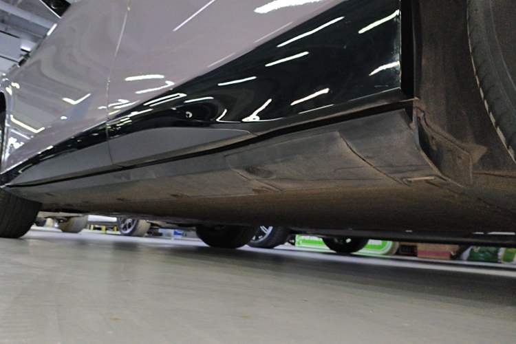 Used XPeng G6 2025 625 Long-Range Max Flagship Edition Left Side Sill
