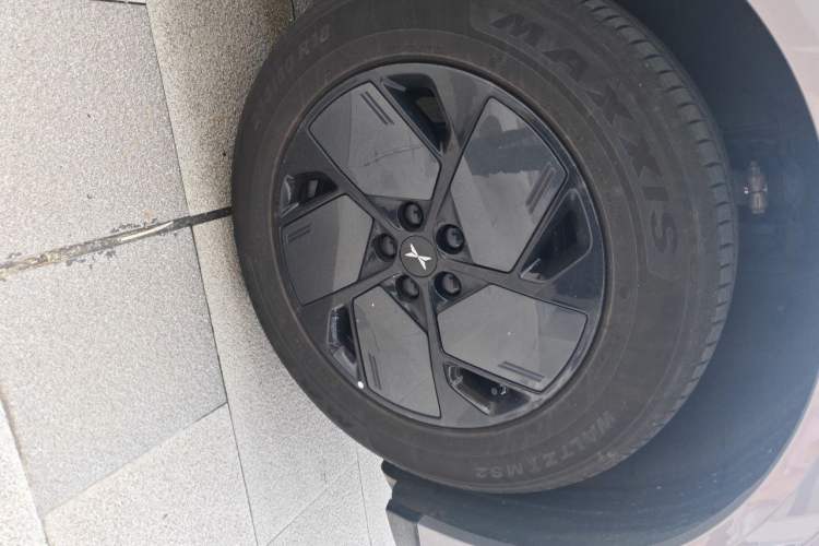 Used XPeng G6 2025 625 Long-Range Max Tech Edition Right Front Wheel Hub