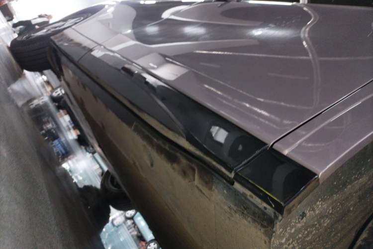 Used XPeng G6 2025 625 Long-Range Max Flagship Edition Right Side Sill