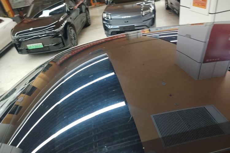 Used XPeng G6 2025 725 Ultra-Long Range Max Flagship Edition Roof
