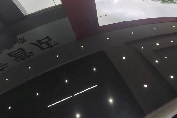 Used XPeng G6 2025 625 Long-Range Max Flagship Edition Roof