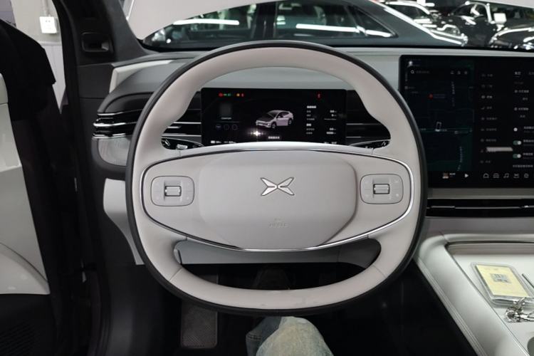 Used XPeng G6 2025 625 Long-Range Max Flagship Edition Steering Wheel
