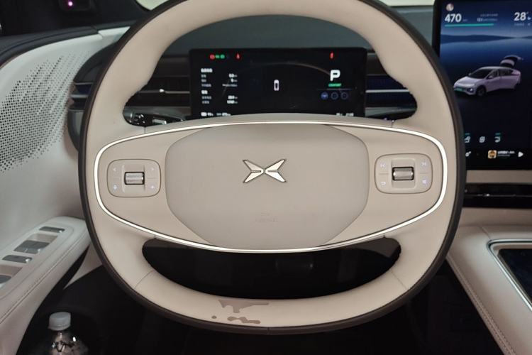 Used XPeng G6 2025 625 Long-Range Max Tech Edition Steering Wheel