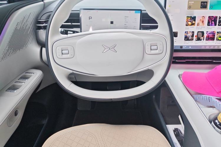 Used XPeng G6 2025 625 Long-Range Max Tech Edition Steering Wheel