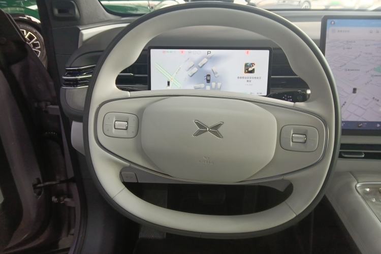 Used XPeng G6 2025 625 Long-Range Max Flagship Edition Steering Wheel