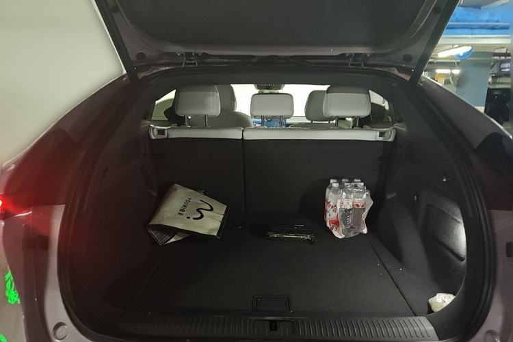 Used XPeng G6 2025 625 Long-Range Max Tech Edition Trunk