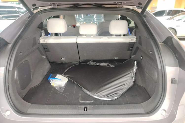 Used XPeng G6 2025 725 Ultra-Long Range Max Flagship Edition Trunk