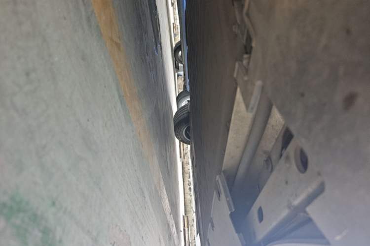 Used XPeng G6 2025 625 Long-Range Max Flagship Edition Chassis Front Left