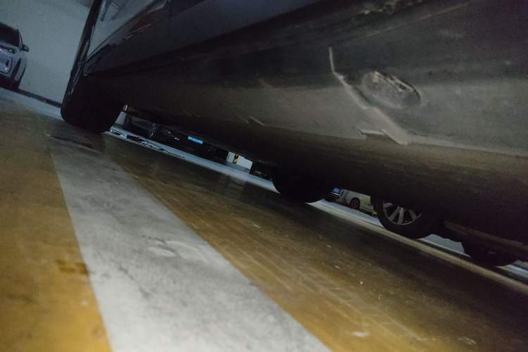 Used XPeng G6 2025 625 Long-Range Max Flagship Edition Chassis Rear Left