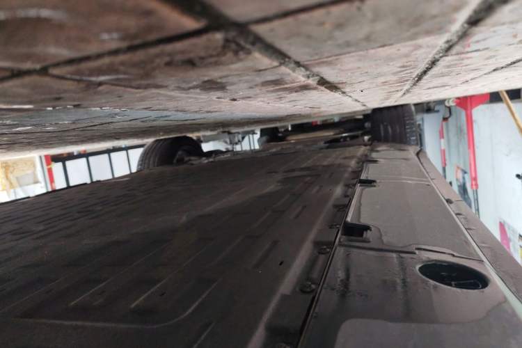 Used XPeng G6 2025 625 Long-Range Max Flagship Edition Chassis Rear Left