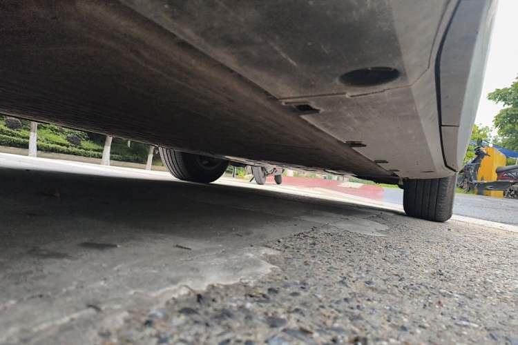 Used XPeng G6 2025 625 Long-Range Max Tech Edition Chassis Rear Right