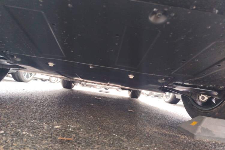 Used XPeng G6 2025 625 Long-Range Max Tech Edition Chassis Rear