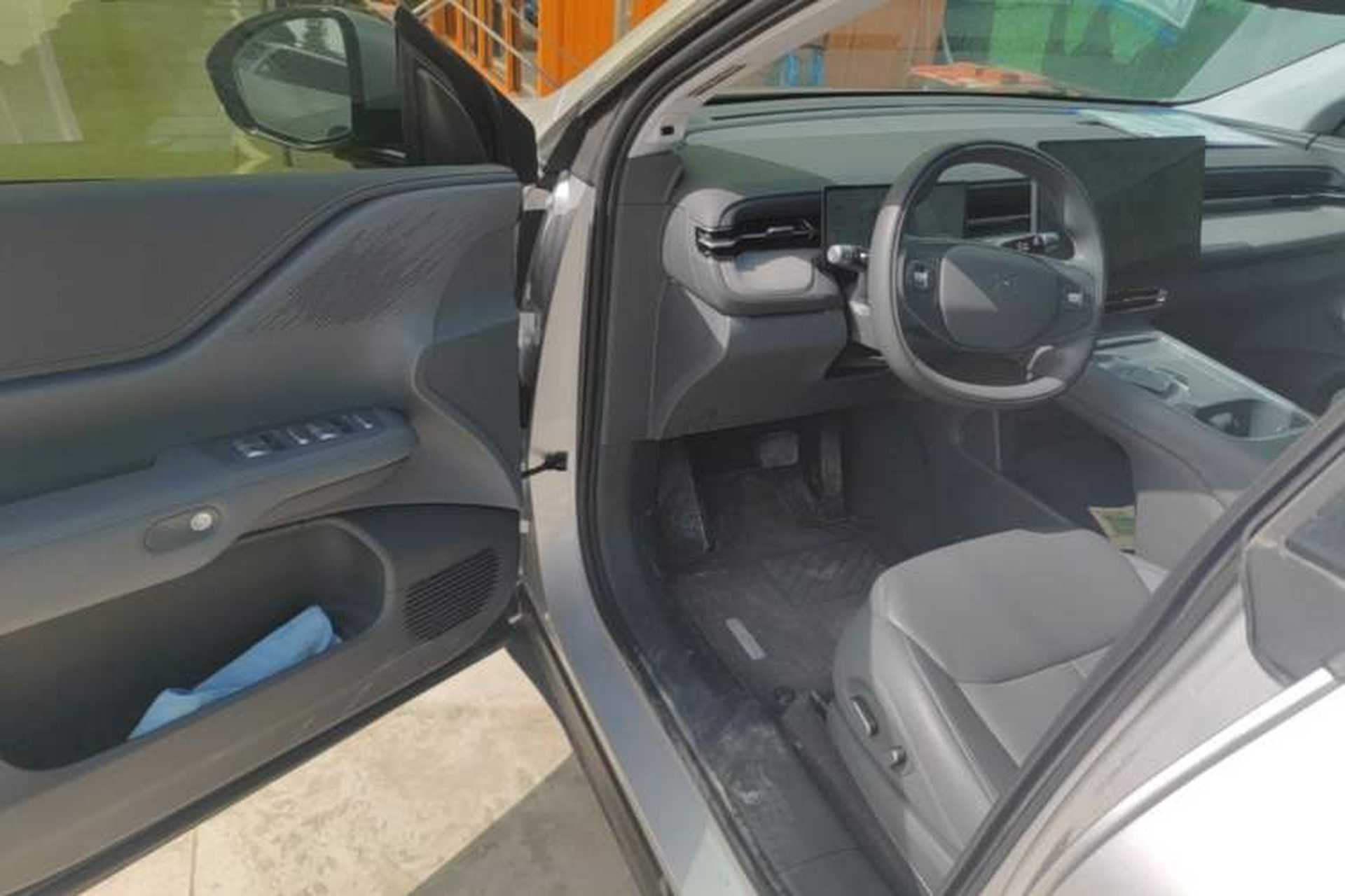 Used XPeng G6 2025 625 Long-Range Max Tech Edition Driver Seat
