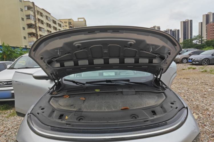 Used XPeng G6 2025 625 Long-Range Max Tech Edition Engine Bay
