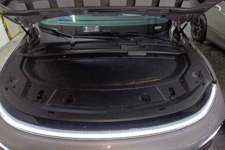 Used XPeng G6 2025 625 Long-Range Max Tech Edition Engine Bay