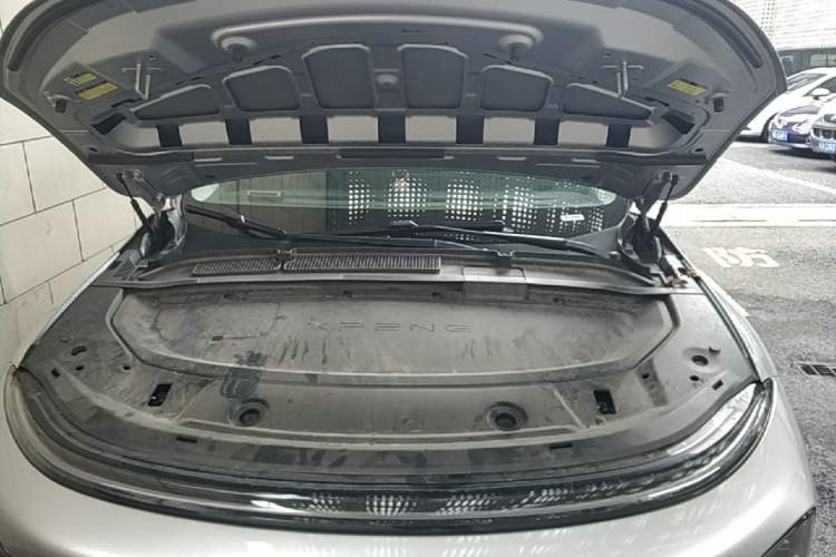 Used XPeng G6 2025 625 Long-Range Max Flagship Edition Engine Bay