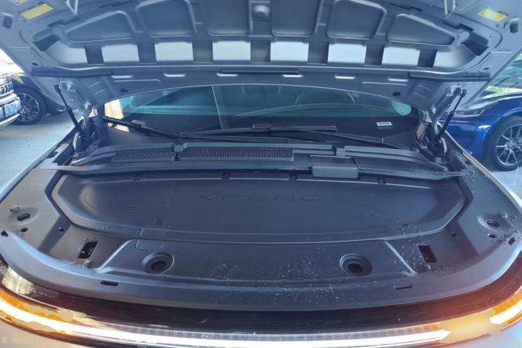 Used XPeng G6 2025 625 Long-Range Max Tech Edition Engine Bay